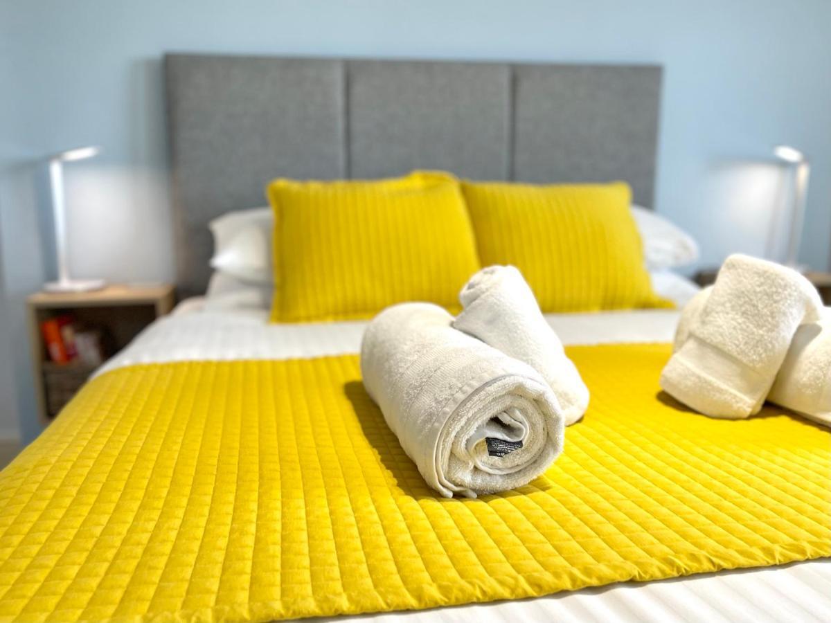 Sea View Family Stay By Beach Gym & Parking Bournemouth Exterior foto